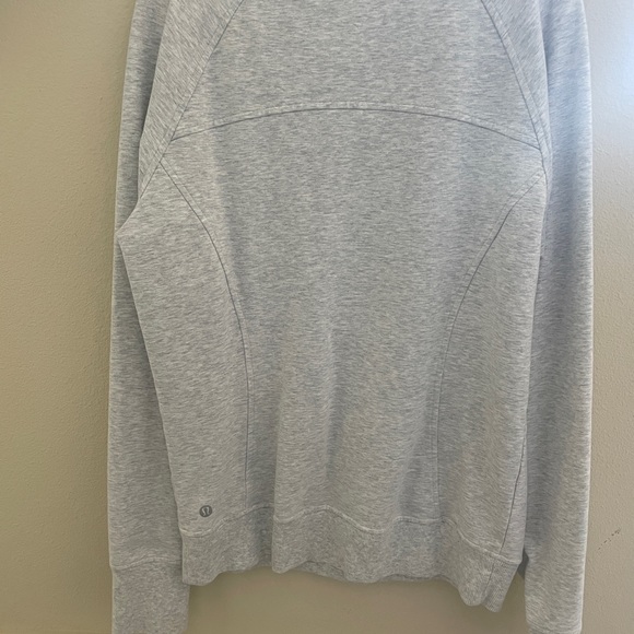 COPY - NEW Lululemon Scuba sweatshirt - Picture 3 of 6